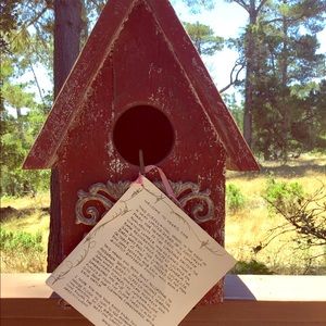 Beautiful farmhouse vintage bird house w/history